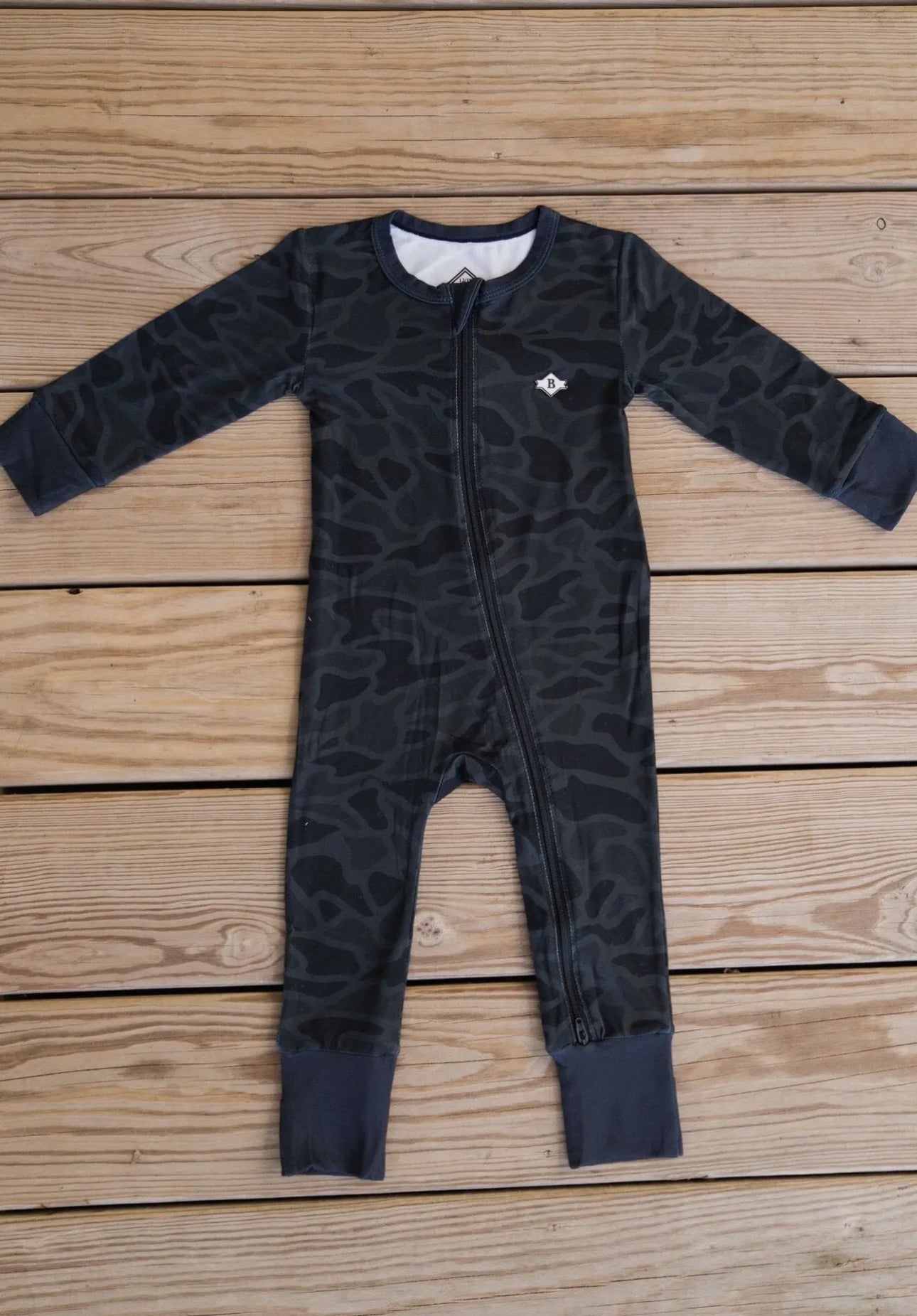 BURLEBO Black Camo Sleeper