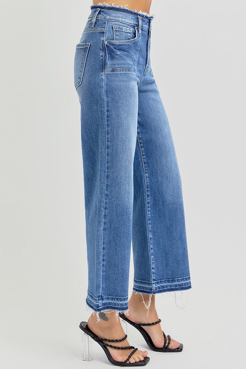 Mary Crop Risen Jeans