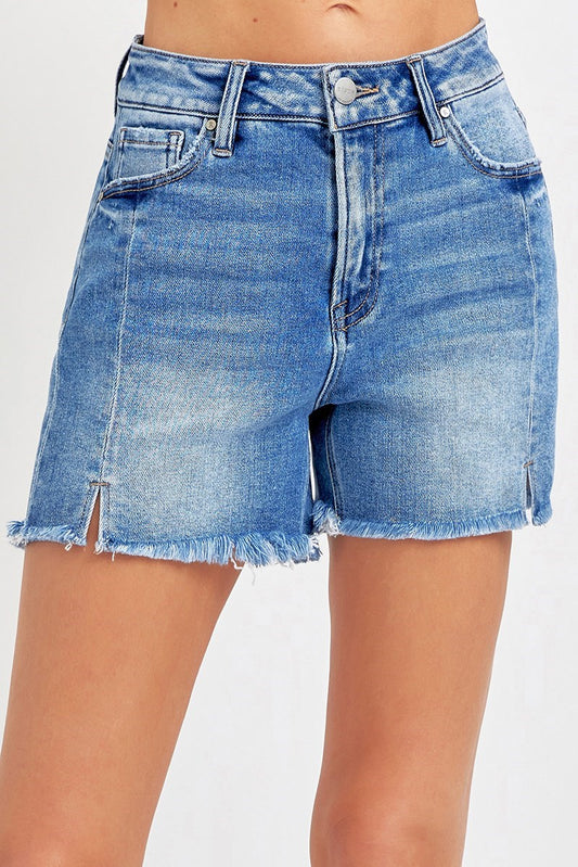 Maddie Medium Wash Shorts